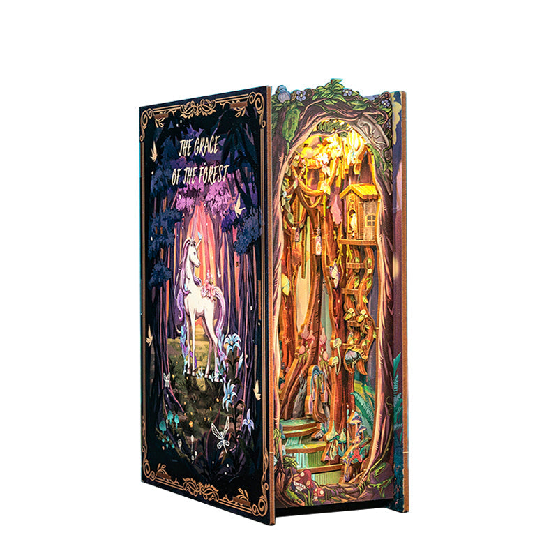 Fantasy-themed box with unicorn design and 'CuteBee' branding